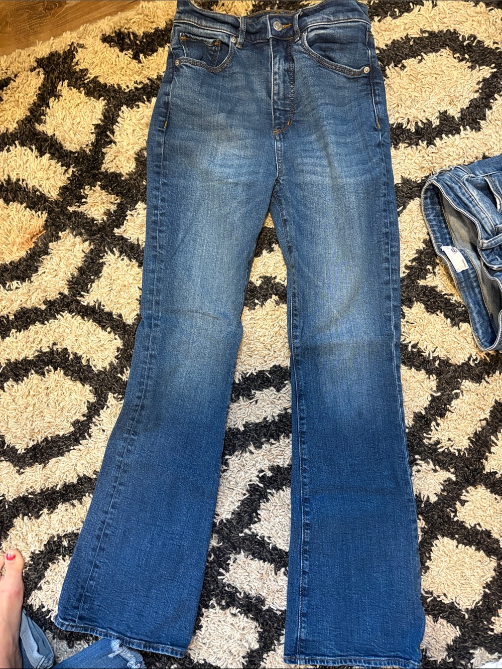 OFFERS OPEN! Women’s size 26 / 2 Slim Flare Jeans LOFT Blue Flare Jeans Women’s